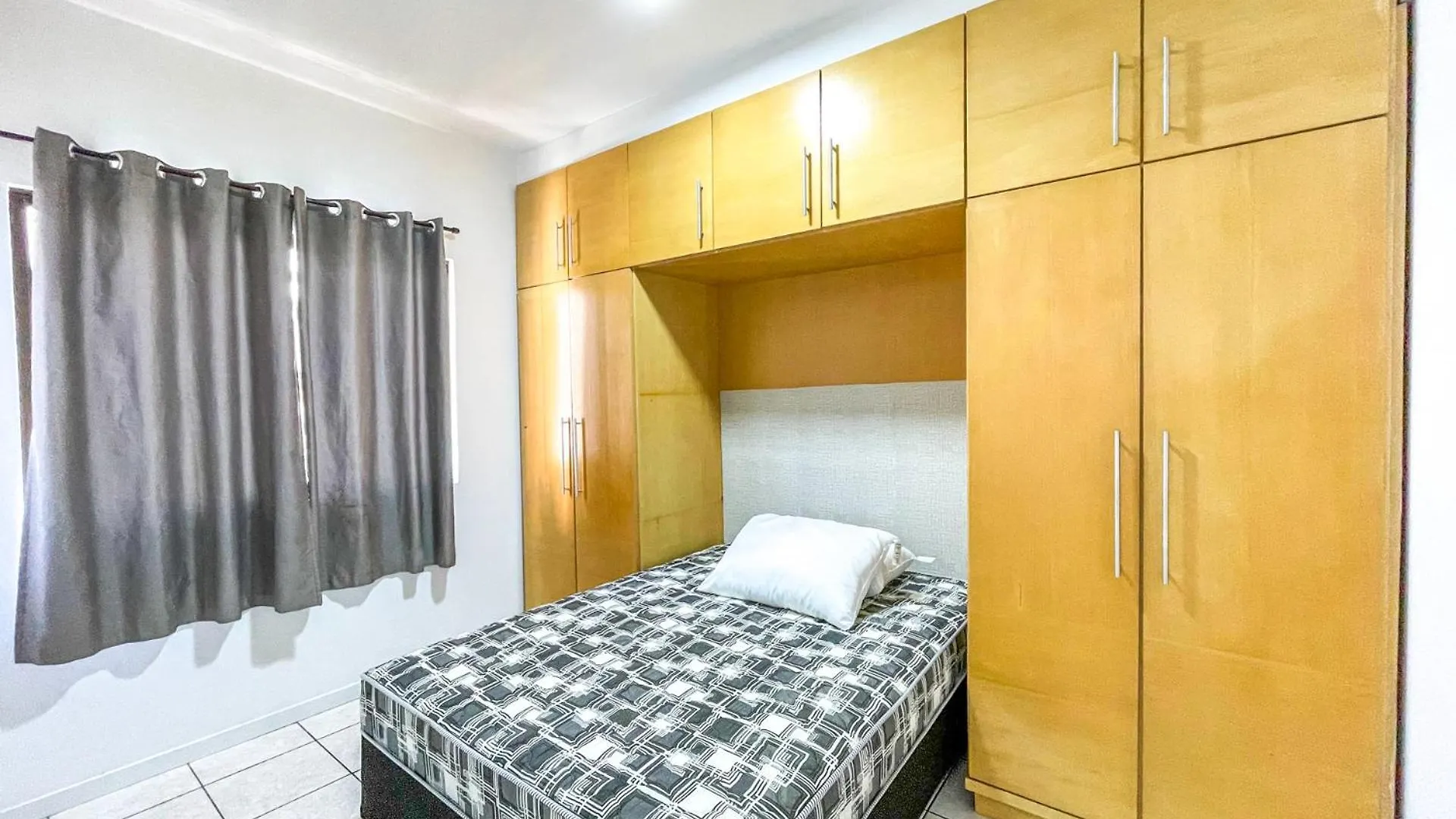 350 Metros Da Praia Central Na Avenida Brasil Proximo A Roda Gigante E Shopping Atlantico Balneário Camboriú Apartmán