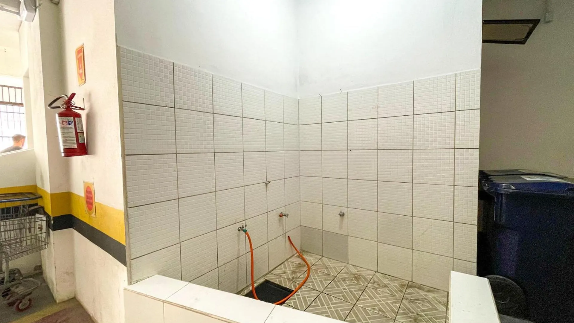 350 Metros Da Praia Central Na Avenida Brasil Proximo A Roda Gigante E Shopping Atlantico Balneario Camboriu