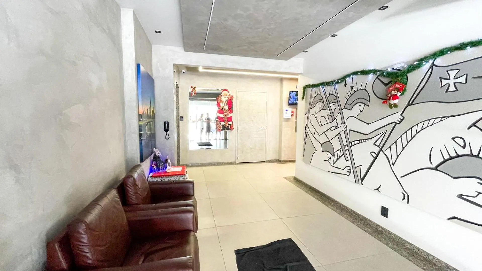 Apartment 350 Metros Da Praia Central Na Avenida Brasil Proximo A Roda Gigante E Shopping Atlantico Balneario Camboriu