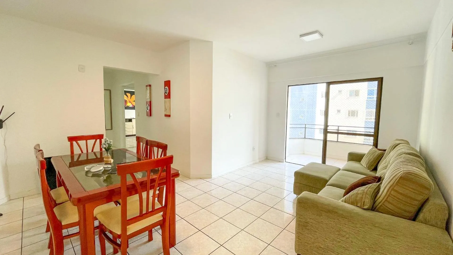 350 Metros Da Praia Central Na Avenida Brasil Proximo A Roda Gigante E Shopping Atlantico Balneario Camboriu Apartment